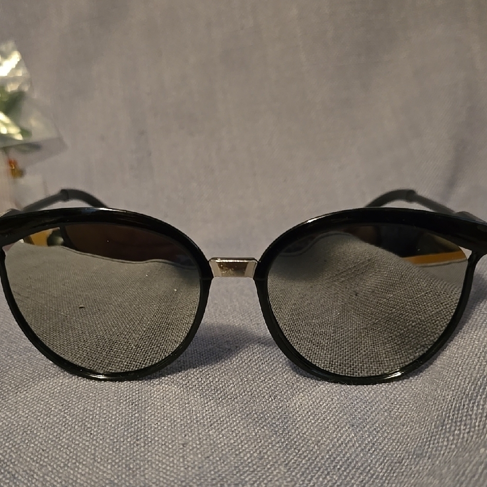 Stylish Black Sunglasses